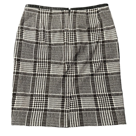 Talbots Black and White Rockingham Plaid Houndstooth Mini Skirt size 4P - Picture 2 of 9